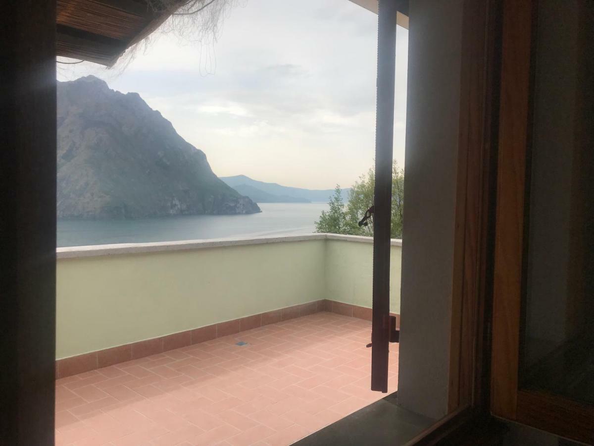 B&B Bellavista Castro  Екстериор снимка